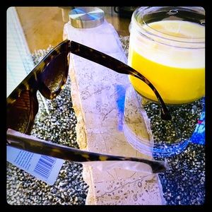 SAVVY DIVA STUNNERS ✨✨BROWN/CHEETAH FRAMES UV400